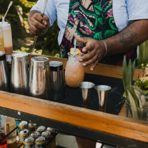QUOTE - Private Cocktail Bartender